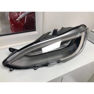 Headlight (LH)