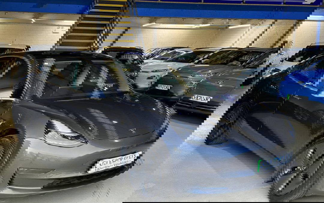 Tesla Model 3 Standard Range Plus