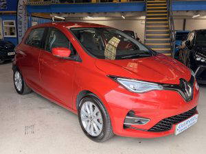 Renault Zoe R135 Iconic Rapid Charge 52kWh โ 2021