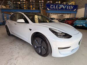 Tesla Model 3 Standard Range Plus RWD โ 2021