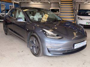 Tesla Model 3 AWD Long Range โ 2019