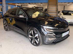 Renault E-Tech Megane Techno 60kWh โ 2023