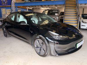 Tesla Model 3 Standard Range Plus RWD โ 2021